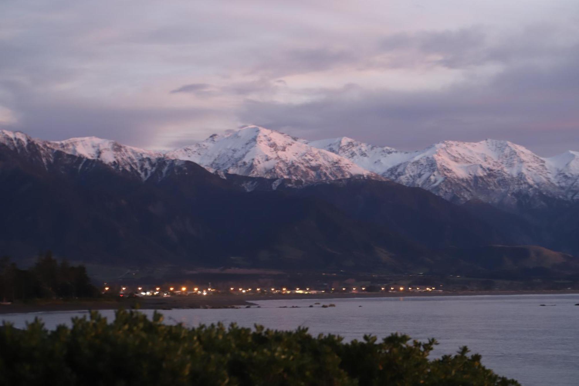 Sierra Beachfront Motel Kaikoura Eksteriør bilde